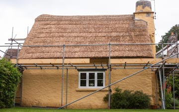 Hincknowle thatch roofing costs
