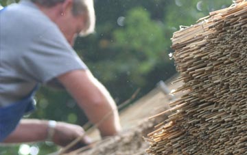 professional Hincknowle thatchers